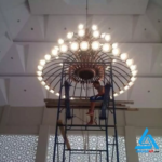 lampu gantung masjid nabawi